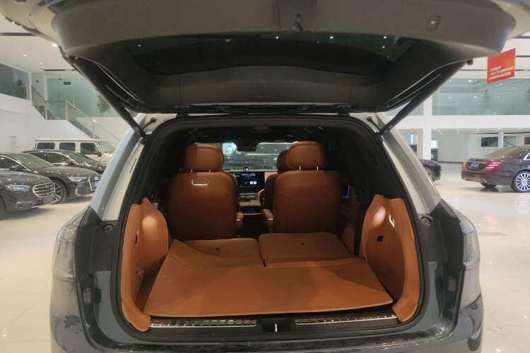 Used Hima AITO M9 2024 Range-Extended Ultra Version 42 kWh 6-Seater Model