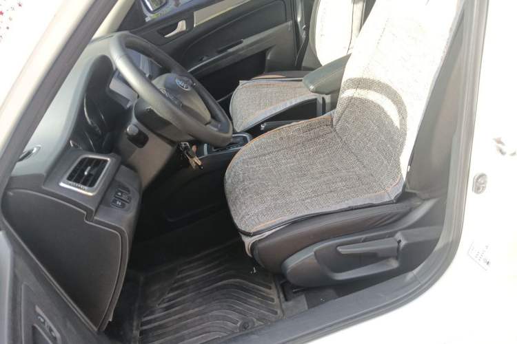 Used Bestune B30 2016 1.6L Automatic Luxury Model
