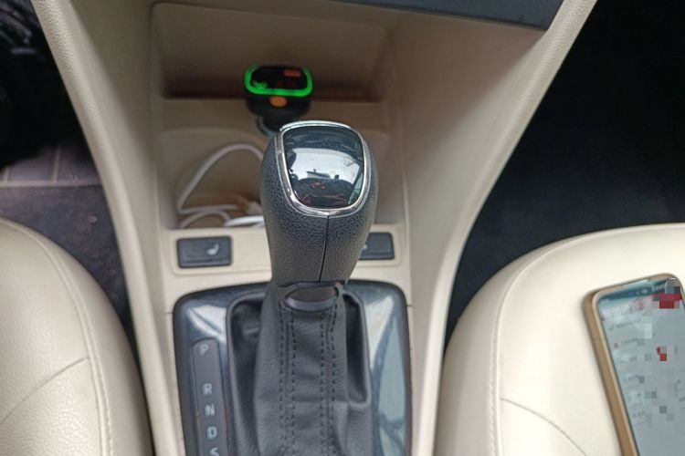 Used Skoda Rapid 2013 1.6L Automatic Smart Selection Model
