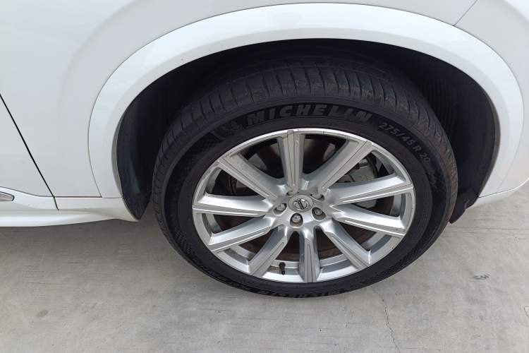 Used Volvo XC90 2019 T6 Zhiyi Edition 7-Seater China V Emission Standard Right Front Wheel Hub