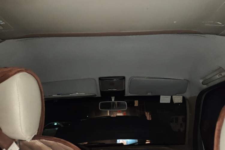 Used Dongfeng Xiaokang K07 2010 1.0L Gold Diamond Standard Model EQ465i-21 3U
