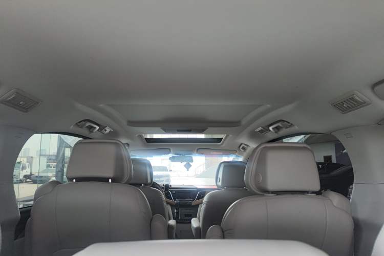 Used Buick GL8 2018 ES 28T Comfort Model China VI Standard
