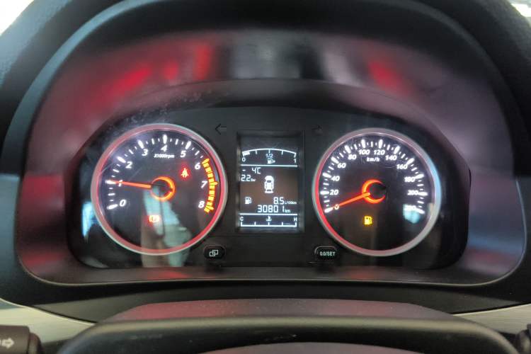 Used FORTHING T5 2023 Grand Edition 1.6L Manual Dream Version Five Seats
