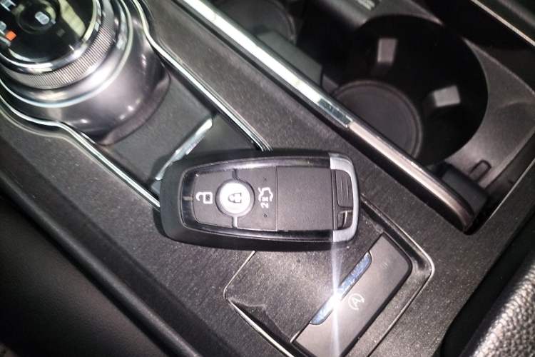 Used Ford Mondeo 2020 EcoBoost 200 Stylish Model Interior 1