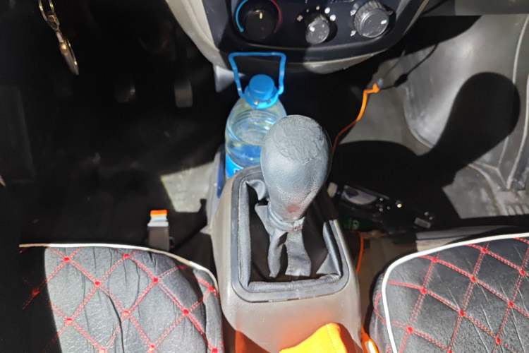 Used Wuling Rongguang 2014 1.2L S Base Model Gear Lever