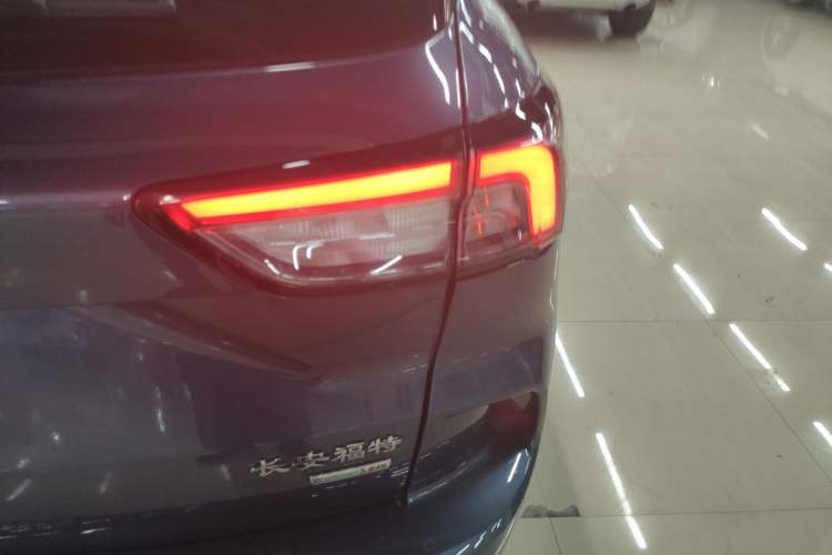 Used Ford Escape 2020 EcoBoost 245 Four-Wheel Drive ST-LINE Deluxe Edition
