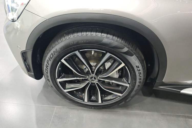 Used Mercedes-Benz GLC 2020 GLC 300 L 4MATIC Luxury Model
