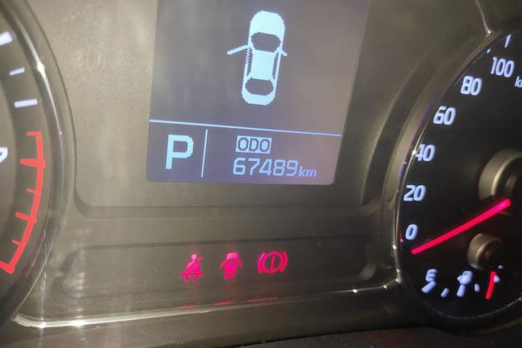 Used Kia K3 2015 1.6L Automatic GL Odometer Close Up