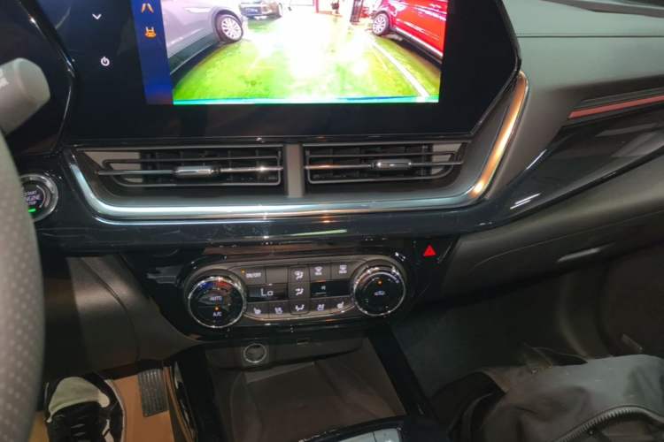 Used Chevrolet Seeker 2022 1.5T CVT RS Bee Wave Edition
