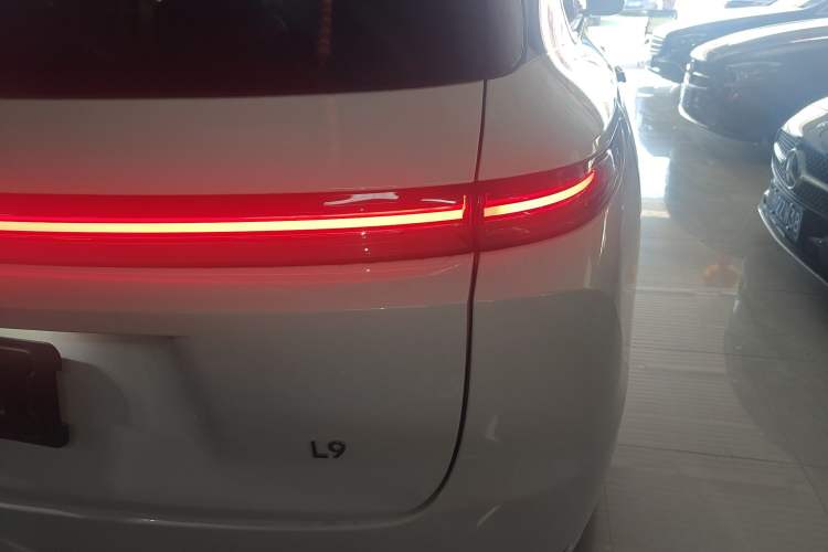 Used Li Auto L9 2022 Max model
