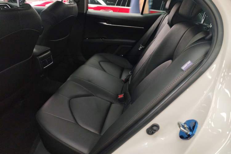 Used Toyota Camry 2022 2.0GVP Premier Edition