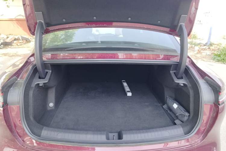 Used Chery Fulwin A9L 2025 Model, Four-Wheel Drive High-Energy Peak Edition Trunk