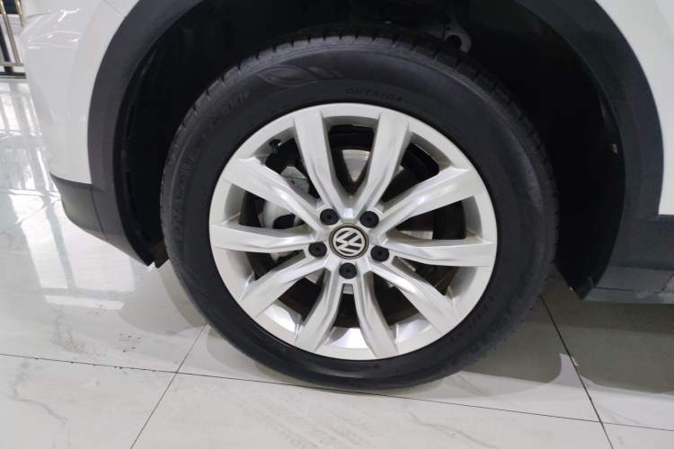 Used Volkswagen T-ROC 2020 230TSI DSG Two-Wheel Drive Advanced Version
