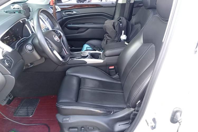 Used Cadillac SRX 2014 3.0L Leading Model