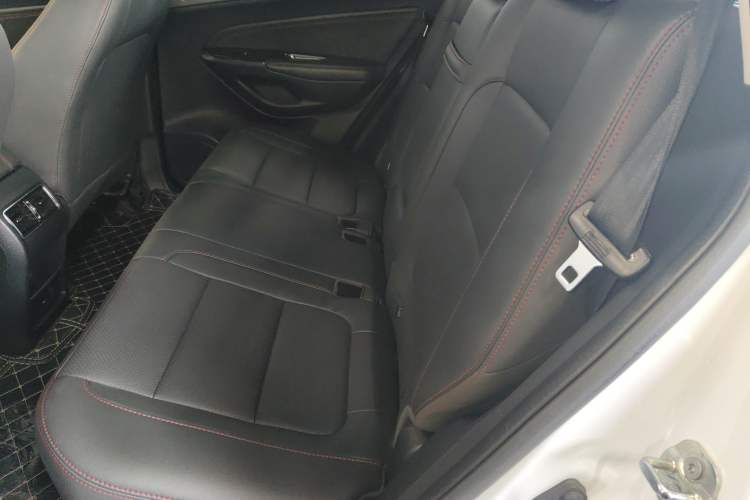 Used Changan CS75 2017 Shangkui Edition 1.5T Automatic Fengxiang Model