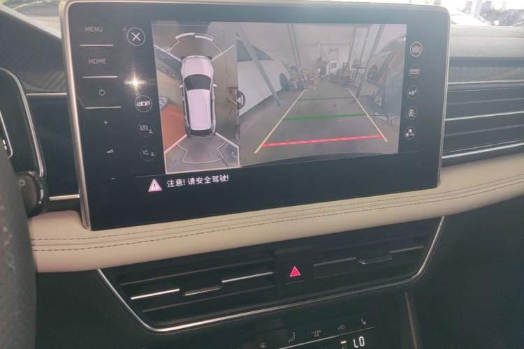 Used Volkswagen Tiguan L 2022 330TSI Automatic Two-Wheel Drive R-Line Enhanced Edition