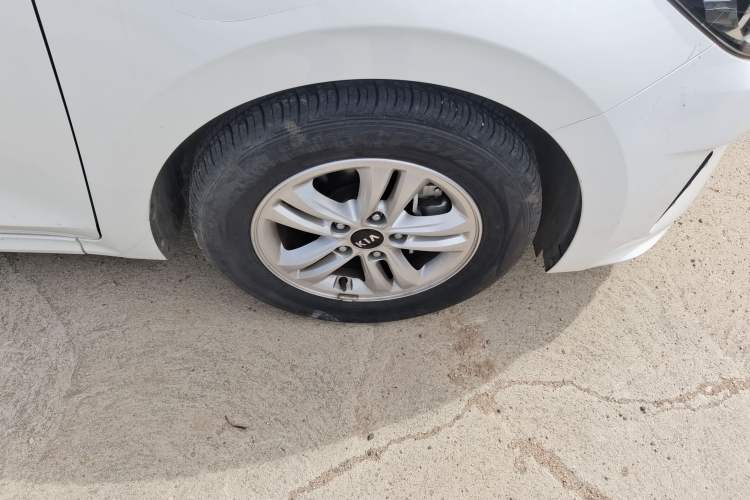 Used Kia Forte 2019 1.6L Automatic Fashion Edition China V Standard Right Front Wheel Hub