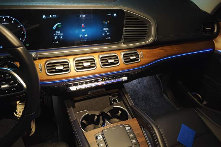 Used Mercedes-Benz GLE-Class 2020 GLE 450 4MATIC Stylish Model
