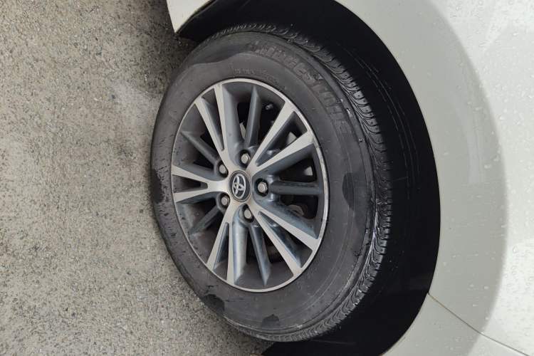 Used Toyota Levin 2017 1.2T G CVT Elite Edition Right Front Wheel Hub