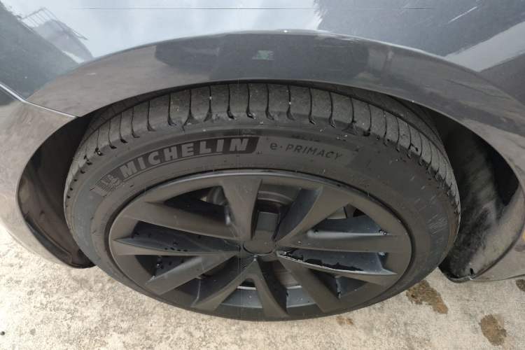 Used Tesla Model 3 2020 Refreshed Version Long-Range Rear-Wheel Drive Exterior 4