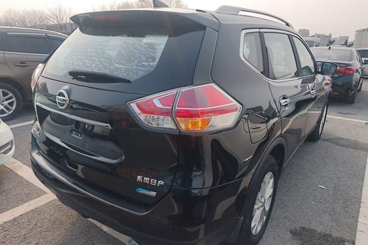 Used Nissan X-Trail 2014 2.0L CVT Comfort Edition 2WD