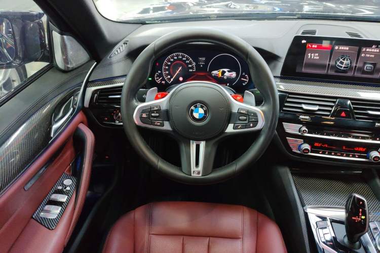 Used BMW 5 Series 2019 Facelifted 530Li Leading Edition M Sport Package
