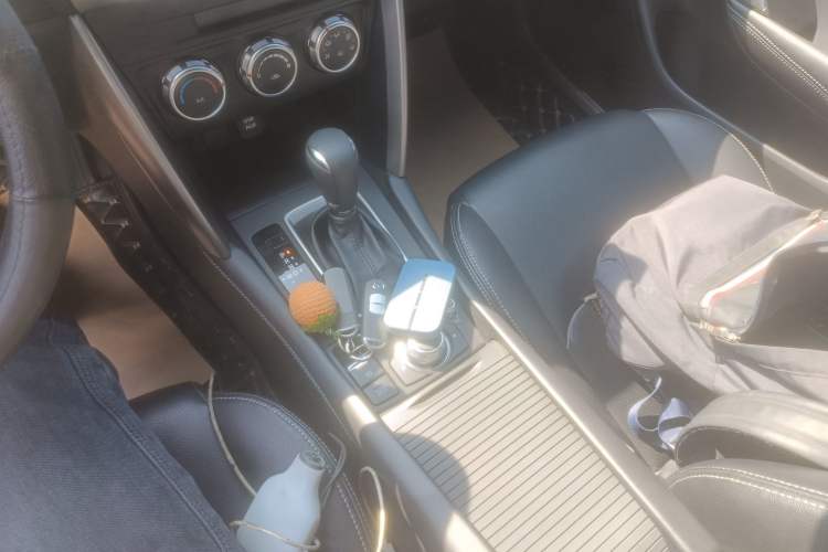 Used Mazda CX-4 2018 2.0L Automatic Two-Wheel Drive Blue Sky Dynamic Version China VI Standard
