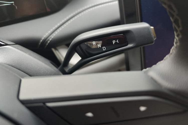 Used Xiaomi Auto SU7 2024 Four-Wheel Drive Ultra-Long Range Advanced Intelligent Driving Max Edition