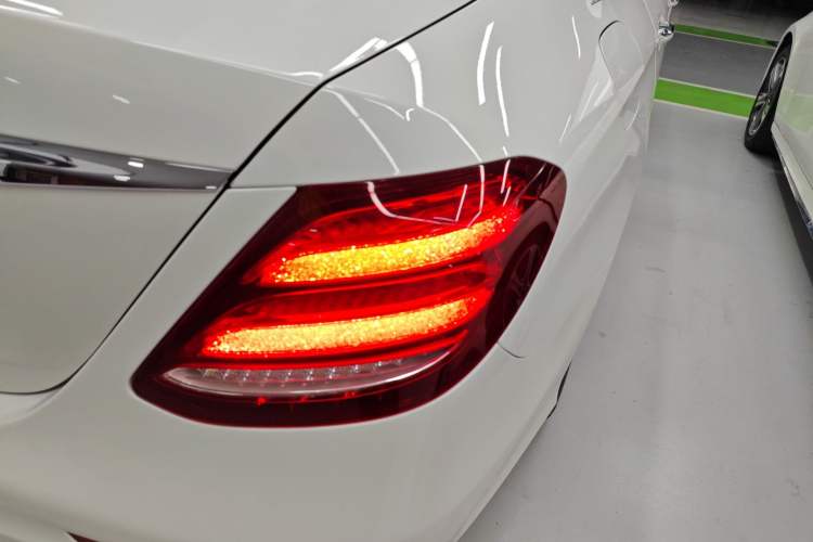 Used Mercedes-Benz E-Class 2018 Restyled E 300 L Sport Luxury Edition