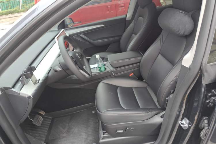 Used Tesla Model Y 2024 Rear-Wheel-Drive Version