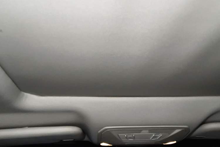 Used Ford Kuga 2018 EcoBoost 180 Two-Wheel-Drive Platinum Edition
