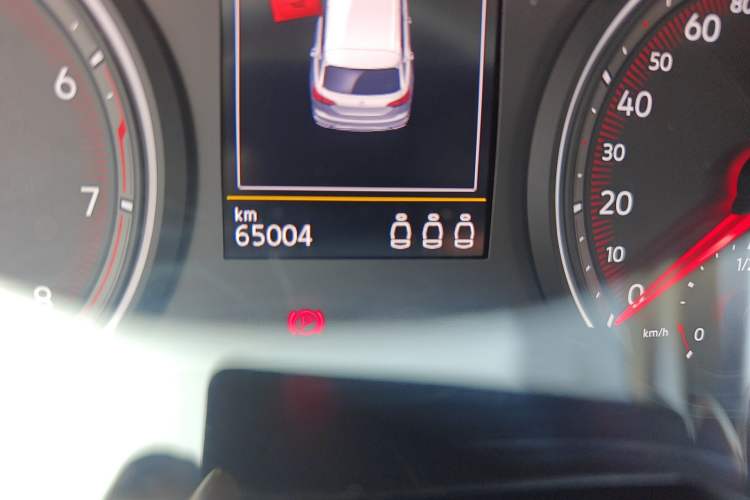 Used Volkswagen Tayron 2019 330TSI Two-Wheel Drive Luxury Model China VI Standard Odometer Close Up