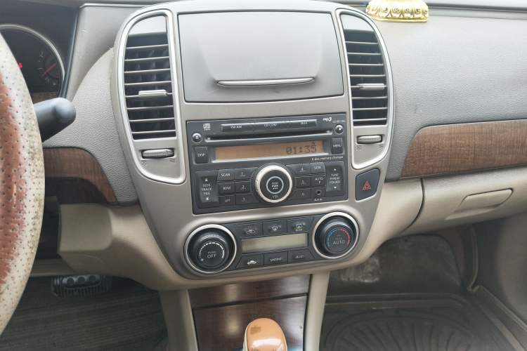 Used Nissan Sylphy 2009 2.0XL CVT Luxury Sunroof Edition
