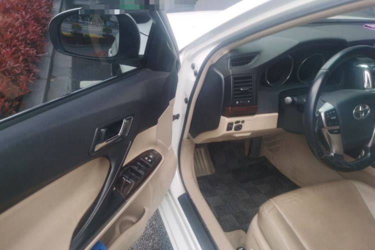 Used Toyota Reiz 2013 2.5V Elite Edition Driver Seat