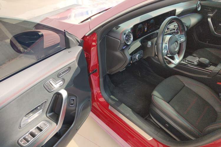 Used Mercedes-Benz CLA 2022 CLA 200
