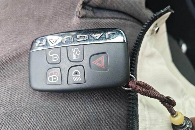 Used Jaguar XJ 2018 XJL 3.0 SC Two-Wheel-Drive Elegant Business Edition