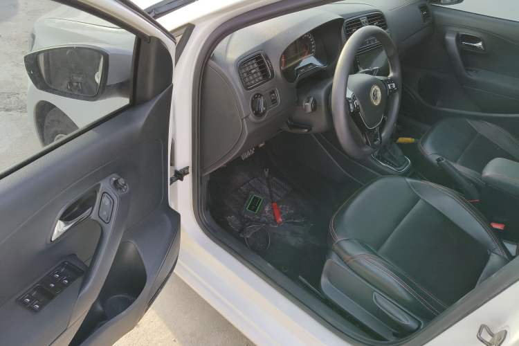 Used Volkswagen Polo 2018 1.5L Automatic Advanced Driving Model Driver Seat