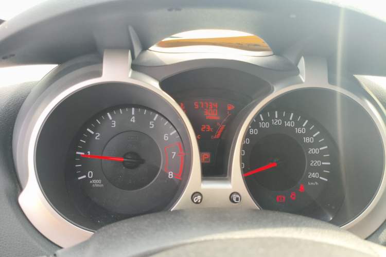 Used Infiniti ESQ 2014 1.6L Spontaneous Edition Instrument Cluster