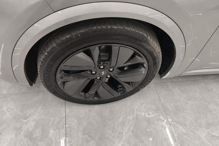 Used Li Auto L9 2023 Pro Model