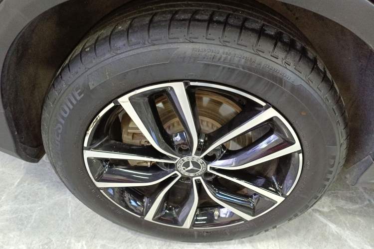 Used Mercedes-Benz GLC 2020 GLC 300 L 4MATIC Luxury Model
