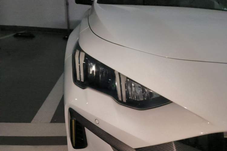 Used GAC Trumpchi EMPOW 2023 270T DCT J16 Version Right Front Headlight