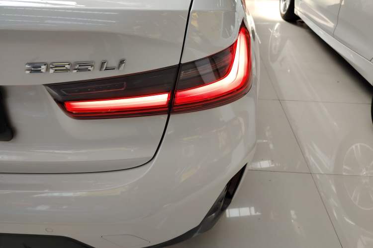 Used BMW 3 Series 2023 325Li M Sport Package