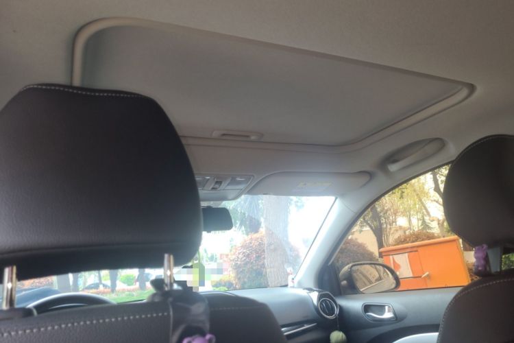 Used Kia kx1 Stonic 2021 1.4L CVT Fun & Sunroof Model Headliner