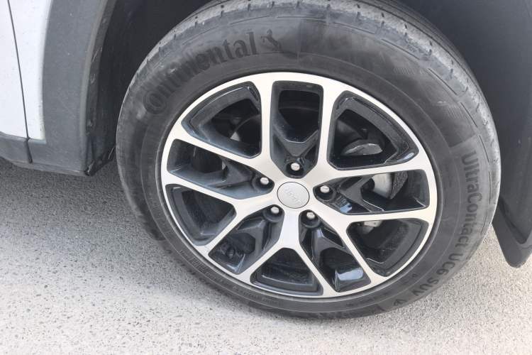 Used Jeep Grand Commander 2022 2.0T Four-Wheel Drive Luxury Edition
