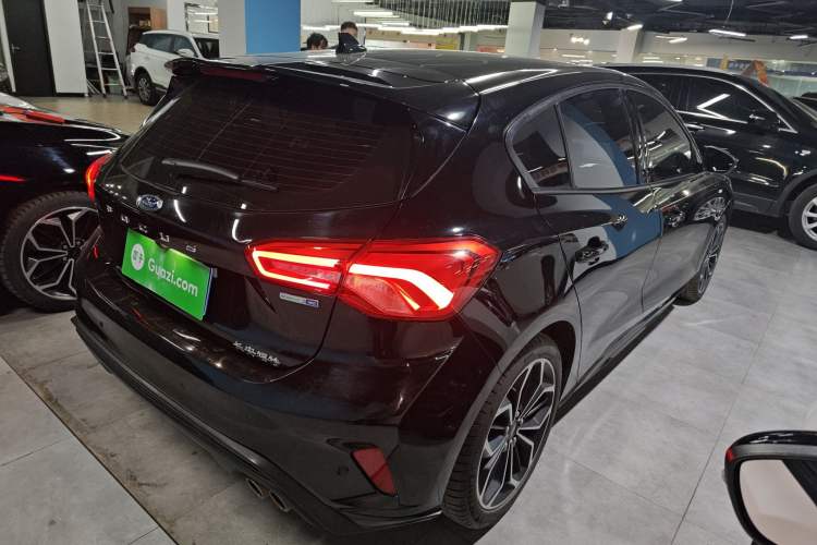 Used Ford Focus 2021 Hatchback EcoBoost 180 Automatic ST Line