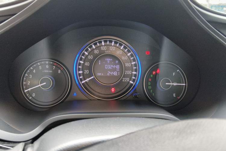 Used Honda Crider 2013 1.8L automatic luxury edition