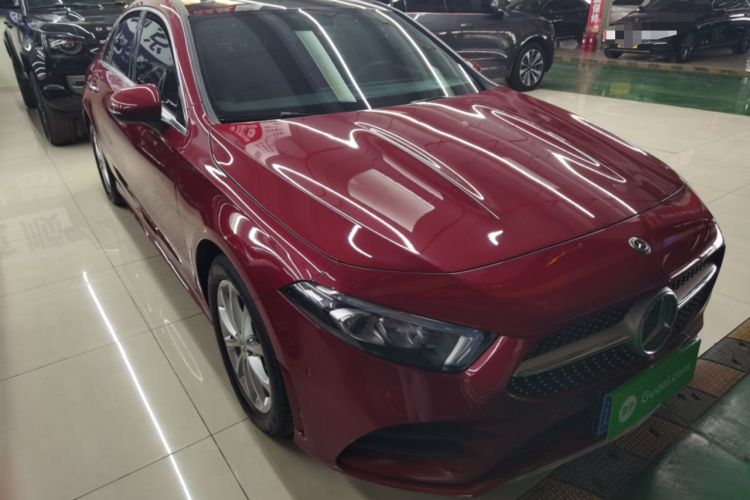 Used Mercedes-Benz A-Class 2021 A 200 L Sport Sedan Fashion Model
