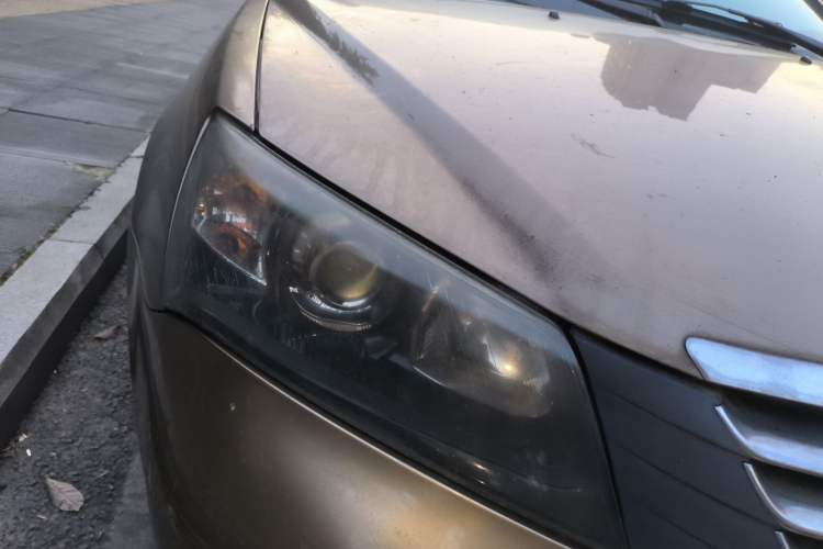 Used Geely Auto Classic Emgrand 2010 Sedan 1.8L CVT Luxury Model