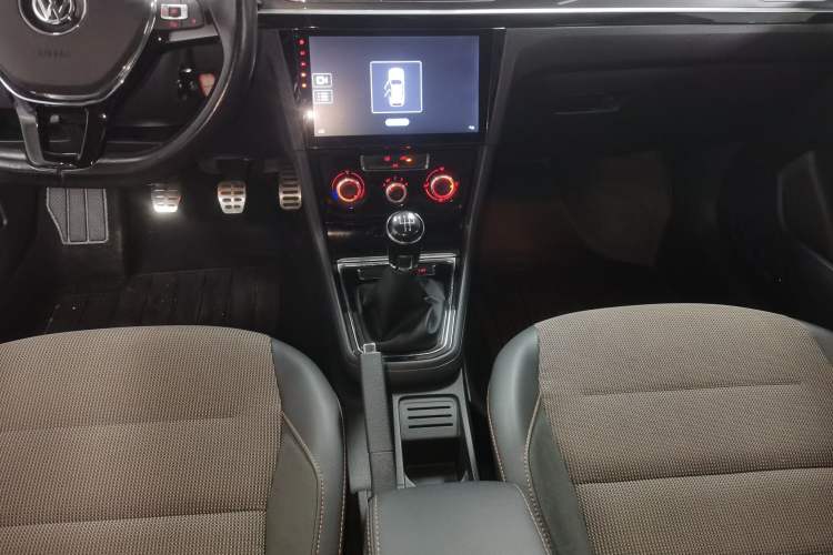 Used Volkswagen C-TREK 2017 1.6L Manual Comfort Model