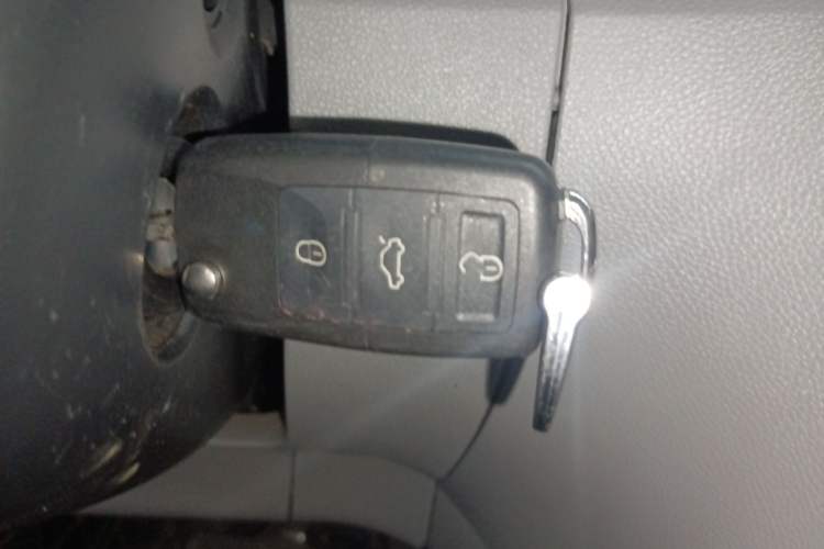 Used Skoda Fabia 2014 1.4L Automatic Crystal Edition
